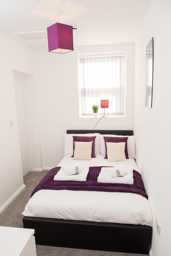 Moseley Mews Village Suites - Purple Birmingam Exterior foto