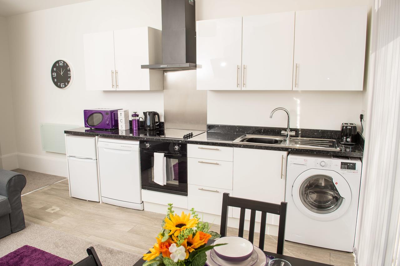 Moseley Mews Village Suites - Purple Birmingam Exterior foto